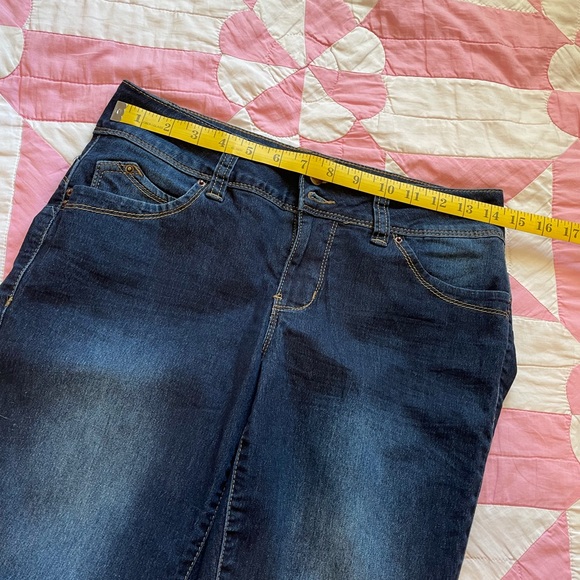 Royalty jean capris “wannabettabutt?” - Picture 5 of 5